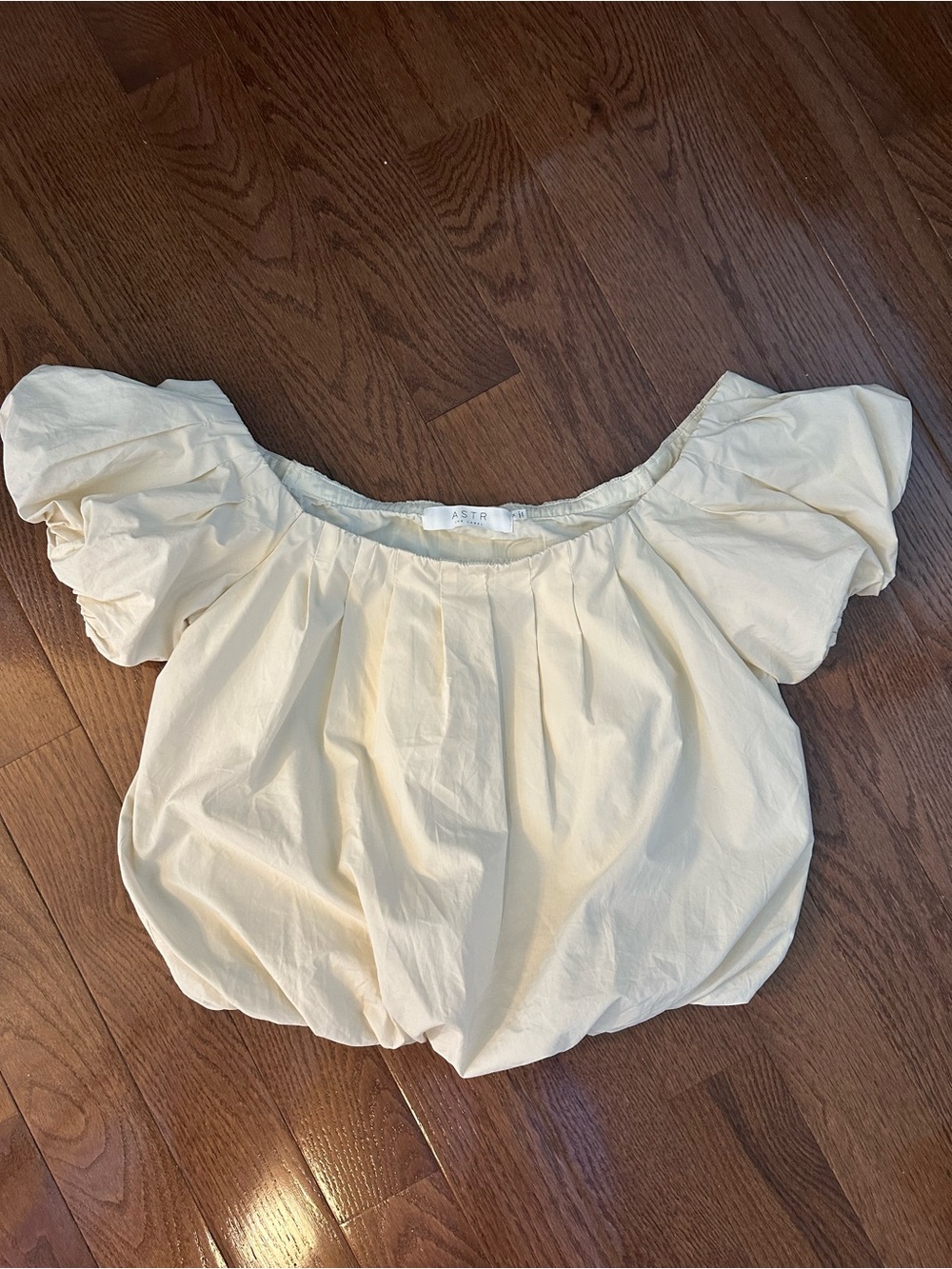 Astr Cream Off-Shoulder Puff Sleeve Blouse
